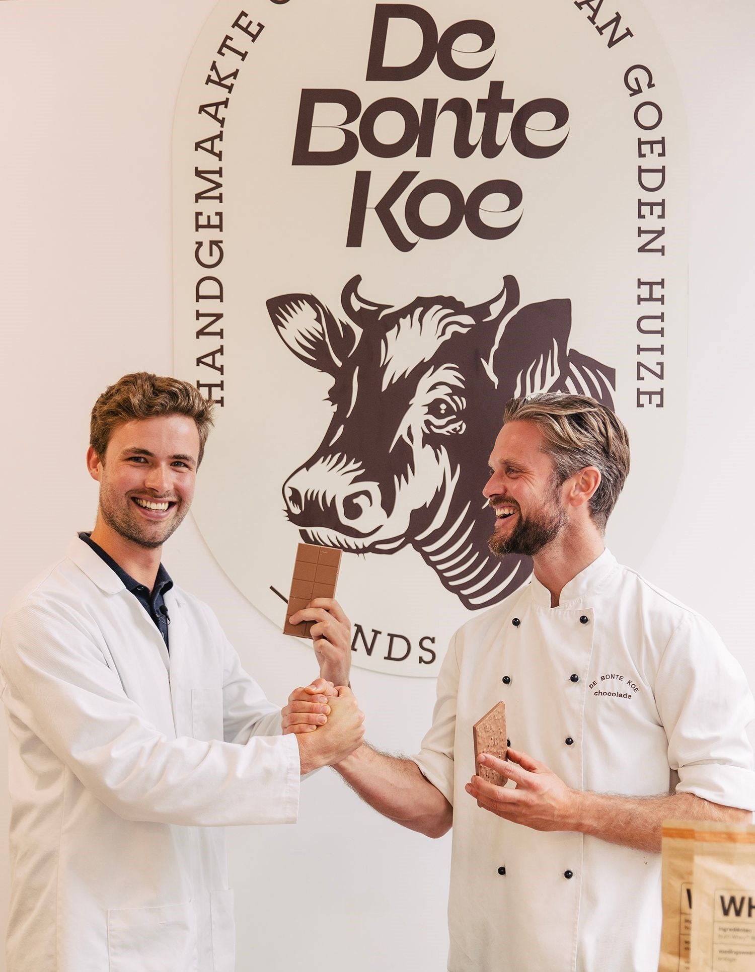 Persbericht: De Bonte Koe maakt in samenwerking met Upfront een chocolade-eiwitreep