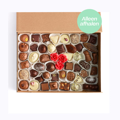 Mix | Luxe mega geschenkdoos met bonbons, bouchées en truffels